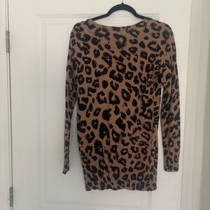 SUPPER SOFT COZY ANIMAL PRINT SWEATER FROM OLD NAVY (S)